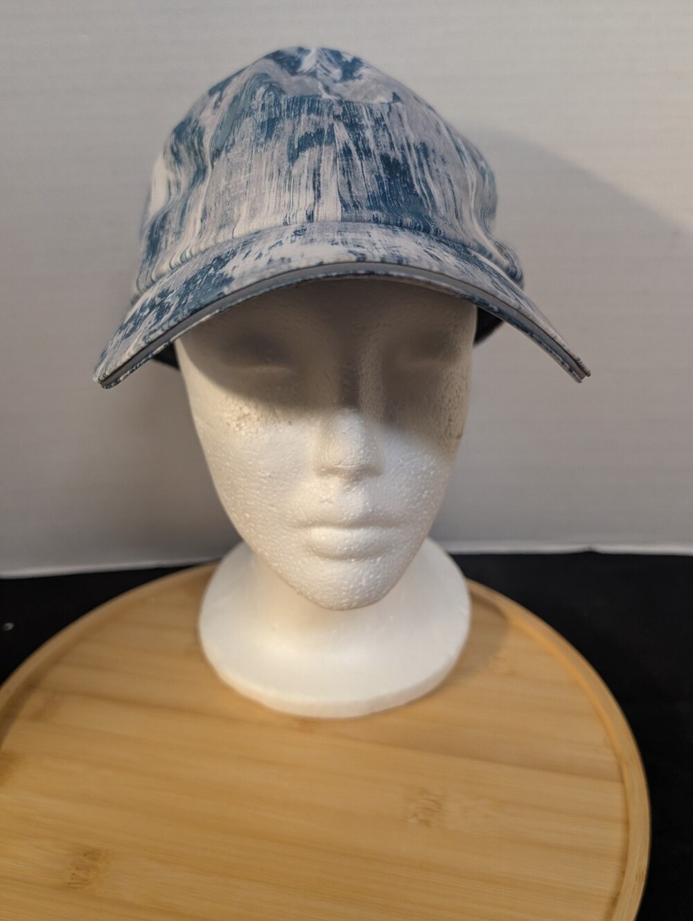 LULULEMON Lightspeed Run Hat Bonded Surfs Up Chambray Blue Cap One Size